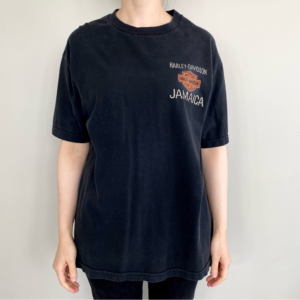 Vintage Harley Davidson Jamaica graphic motorcycle t-shirt. 🖤